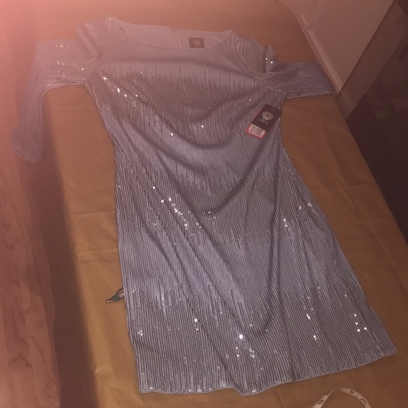 Vince Camuto size 10 blue sequin dress 3/4 sleeve above the knee back ziip - Picture 16 of 16